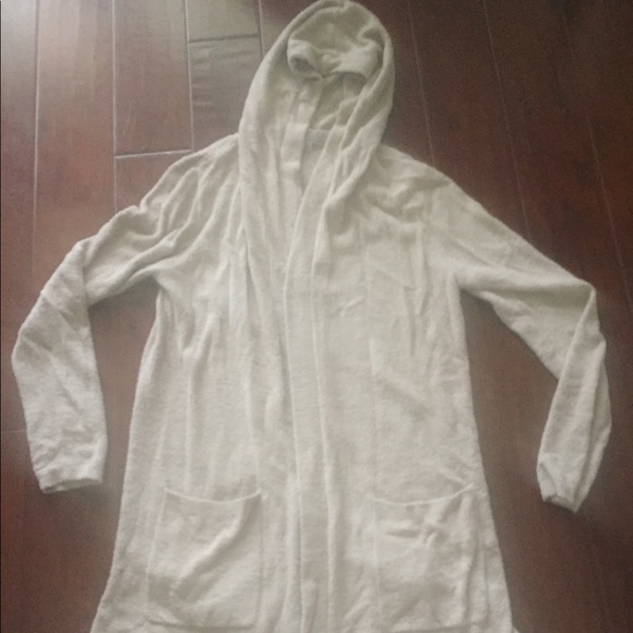 Barefoot Dreams Sweaters - Barefoot Dreams hooded cardigan